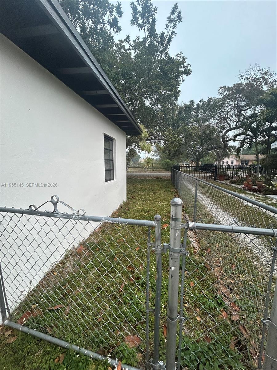 SUNKIST GROVE - Residential