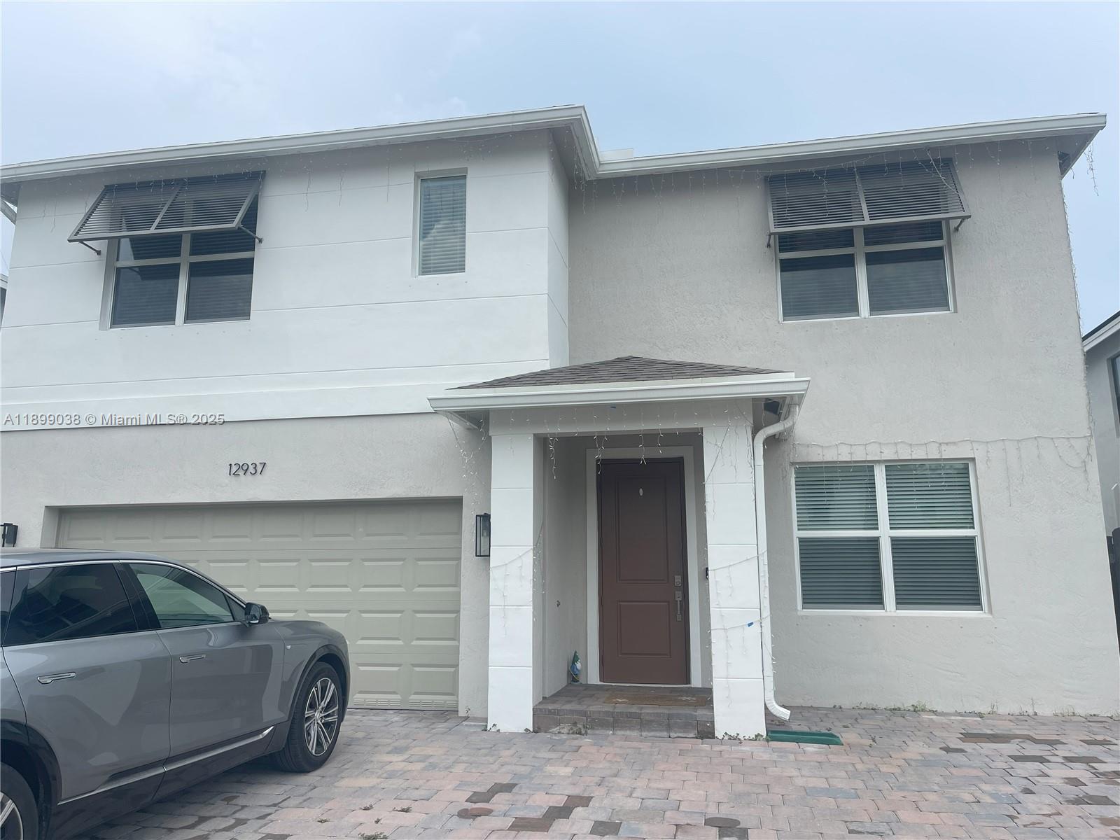 DIXIE HEIGHTS - Residential Lease