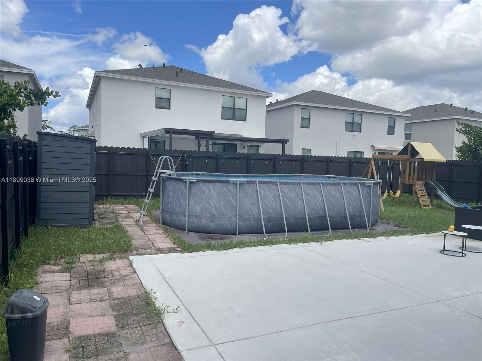 DIXIE HEIGHTS - Residential Lease