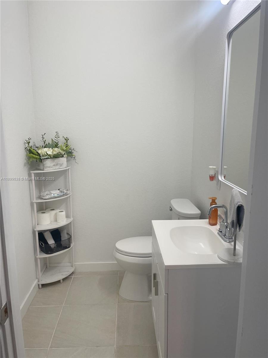 DIXIE HEIGHTS - Residential Lease