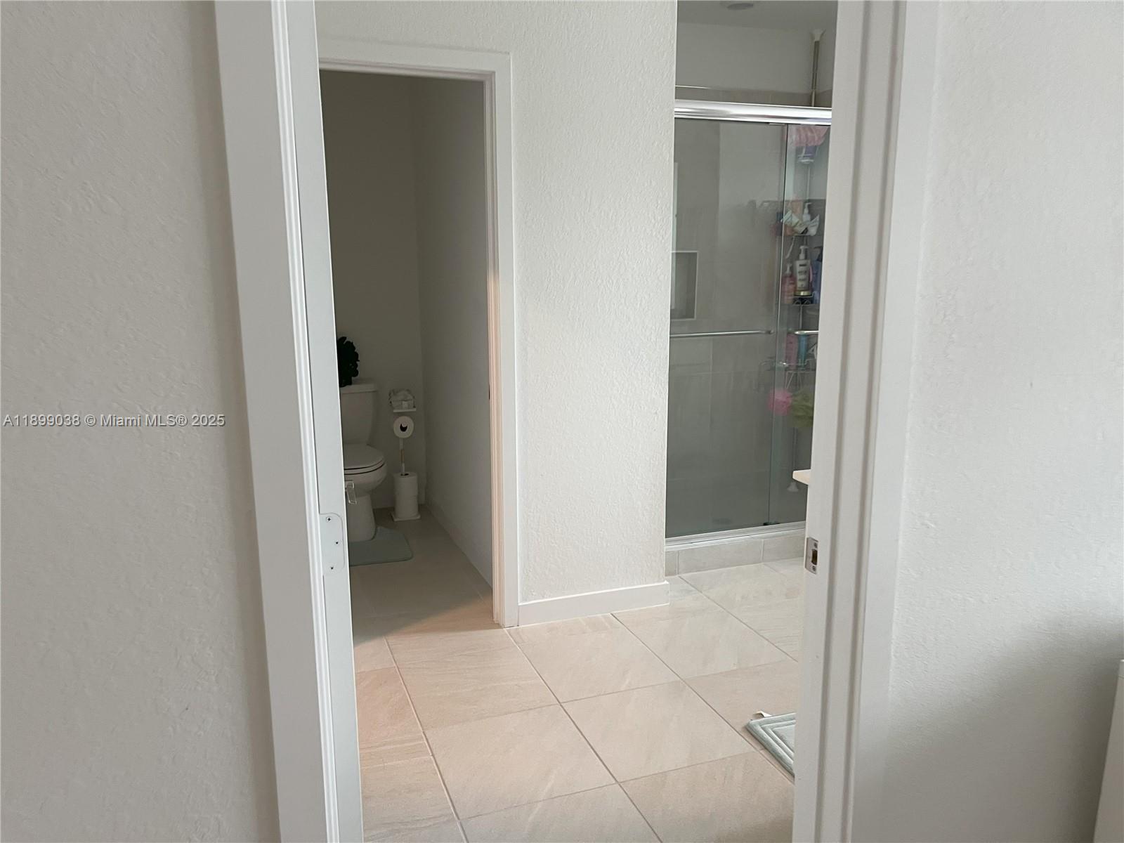 DIXIE HEIGHTS - Residential Lease