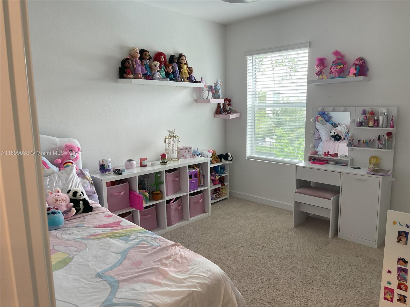 DIXIE HEIGHTS - Residential Lease