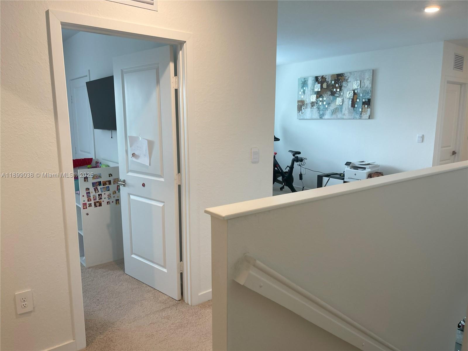 DIXIE HEIGHTS - Residential Lease