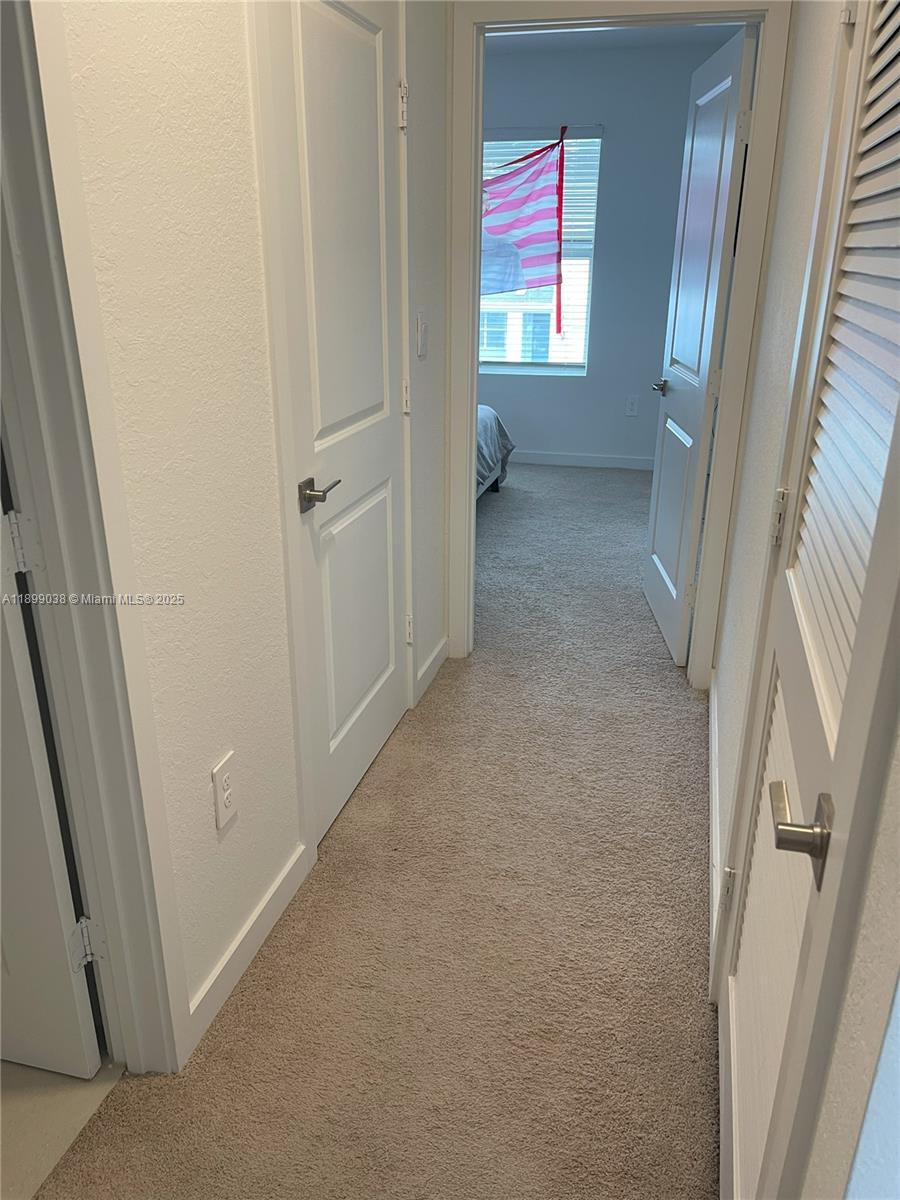 DIXIE HEIGHTS - Residential Lease