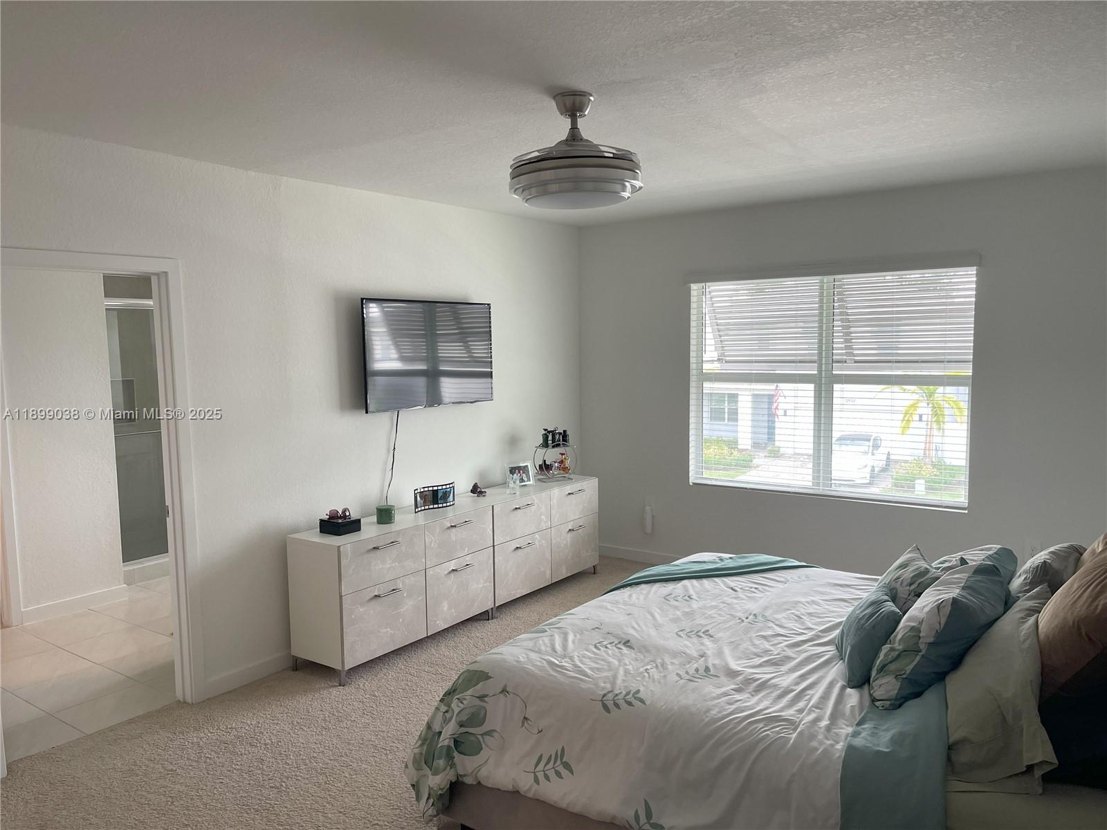 DIXIE HEIGHTS - Residential Lease