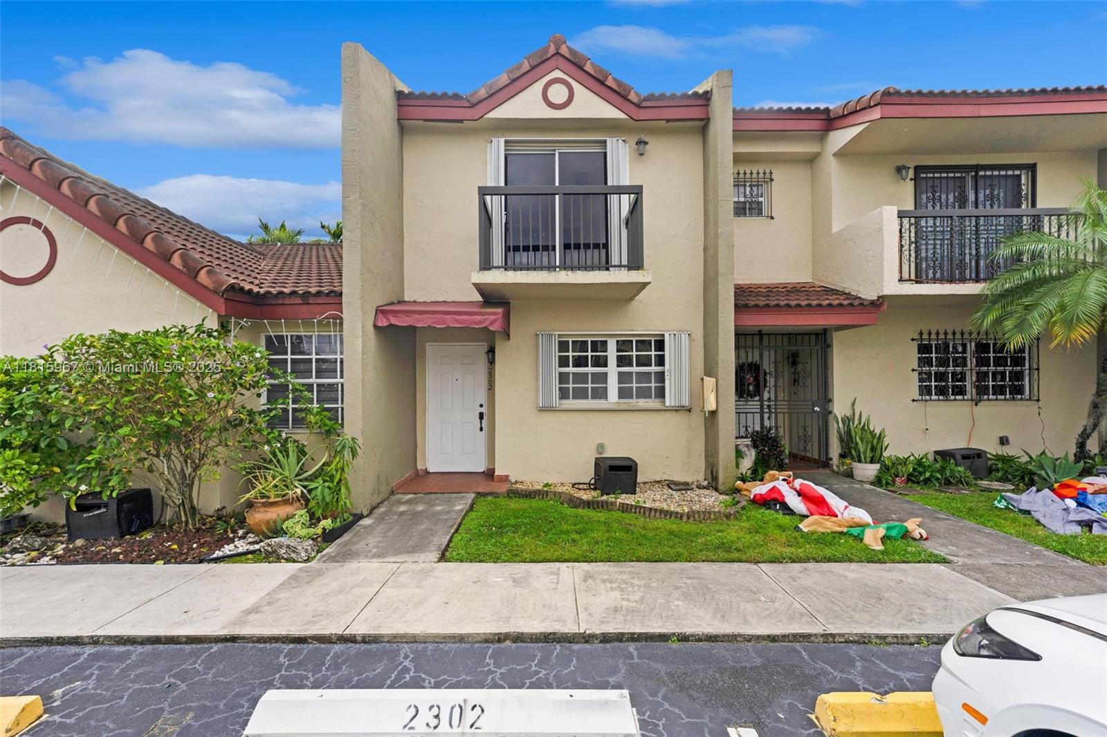 Rental Property at 6265 Sw 129th Pl 2302, Miami, Broward County, Florida - Bedrooms: 2 
Bathrooms: 3  - $2,500 MO.