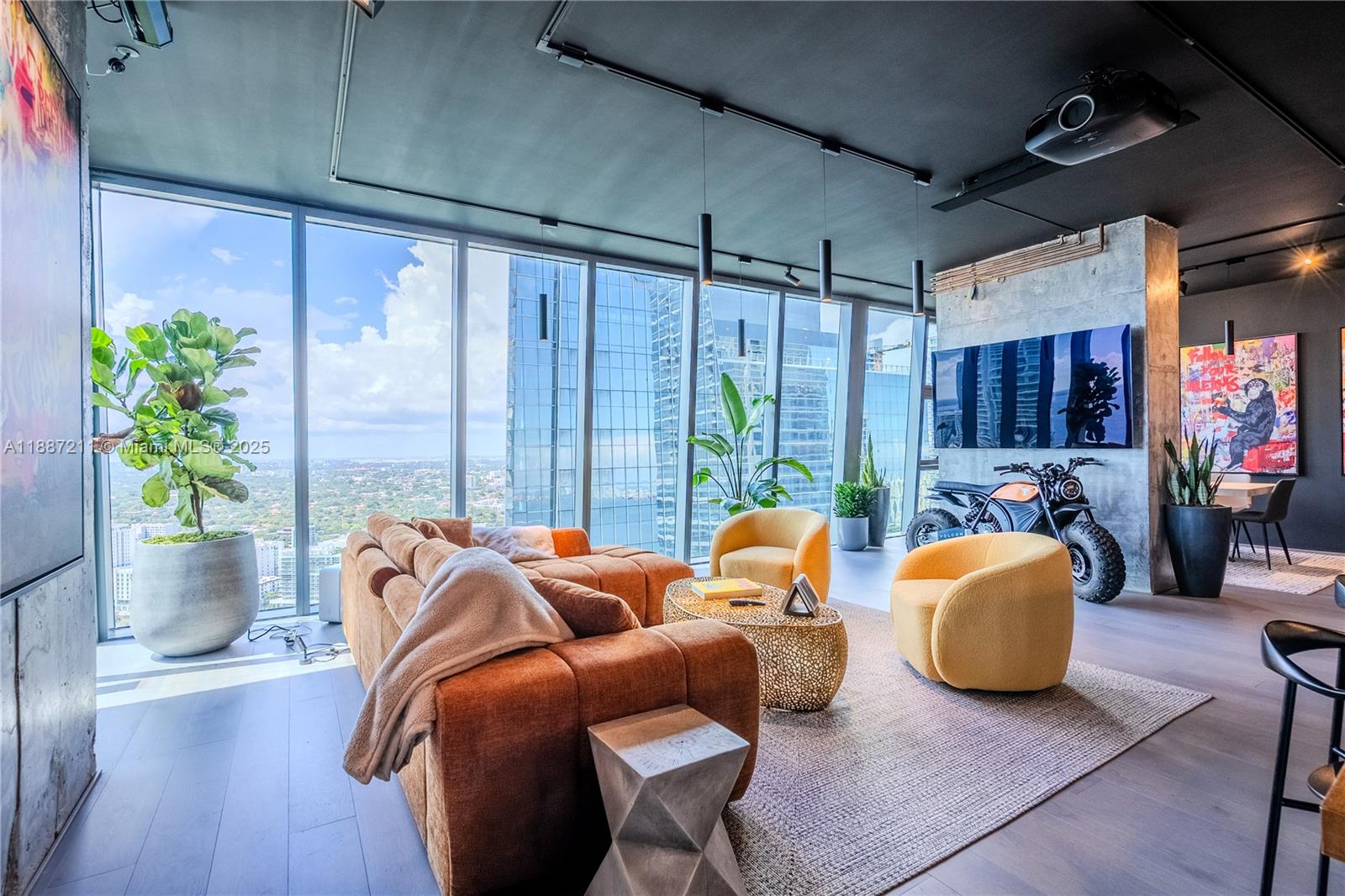 ECHO BRICKELL CONDO - Residential