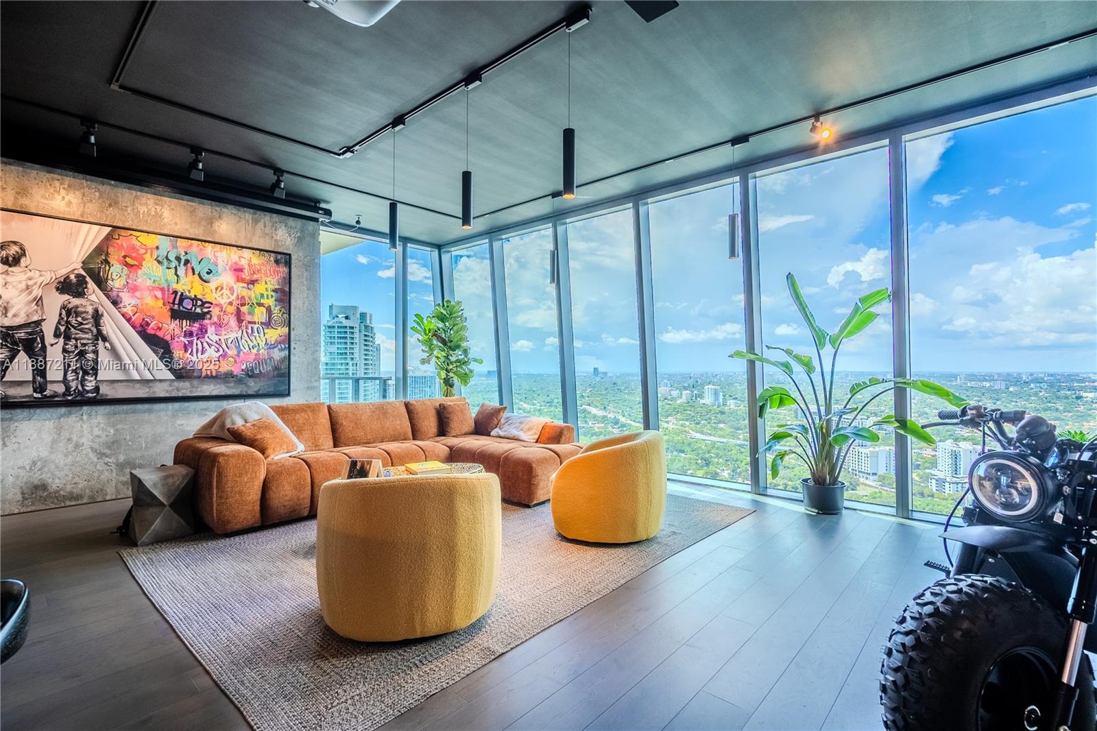 ECHO BRICKELL CONDO - Residential
