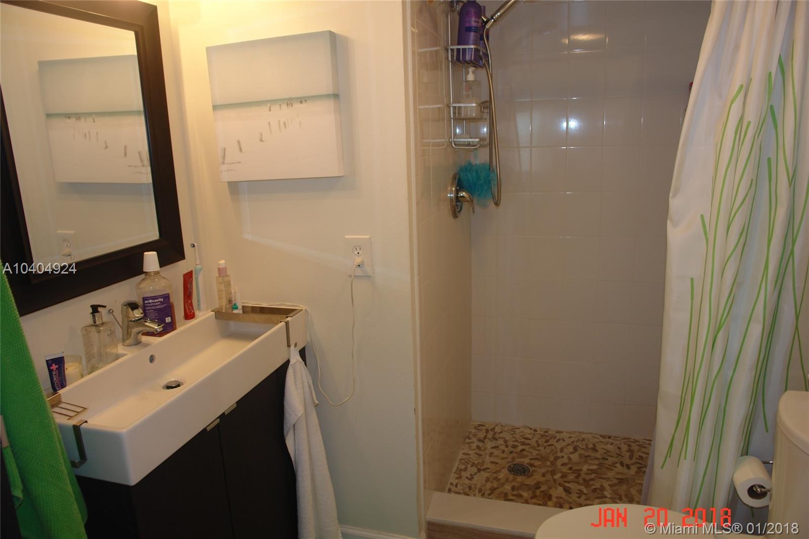 SUNRISE LAKES 96 CONDO - Residential