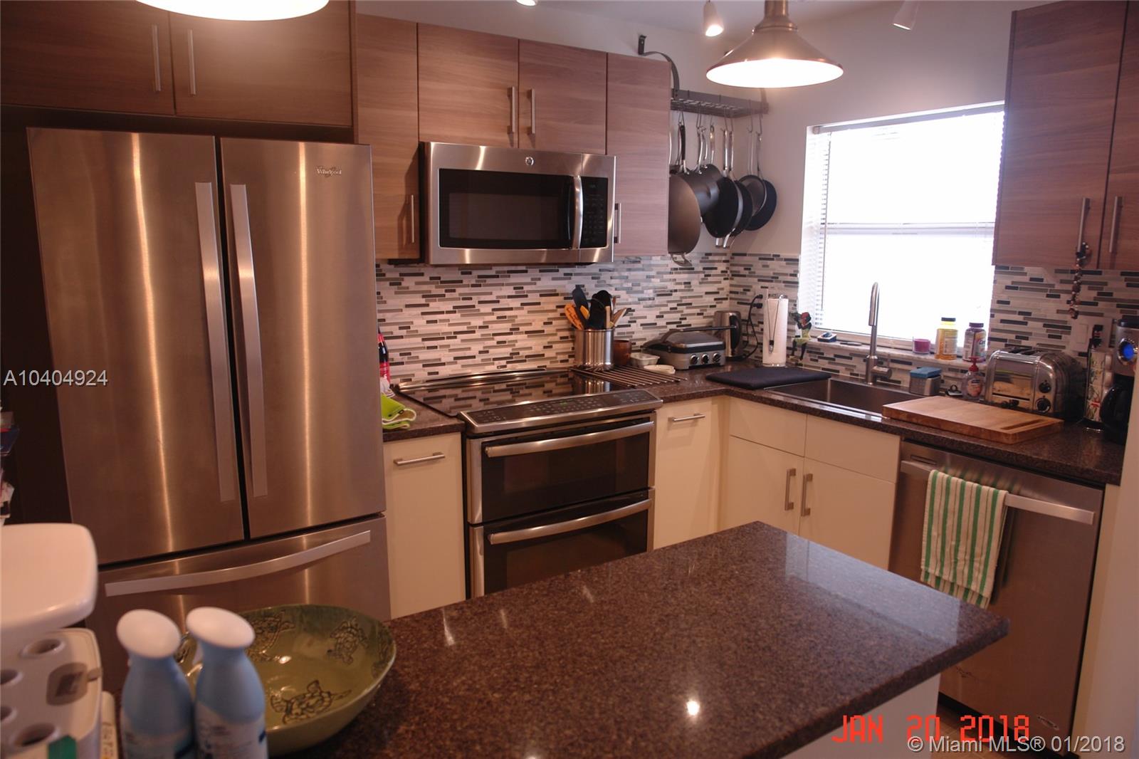 SUNRISE LAKES 96 CONDO - Residential