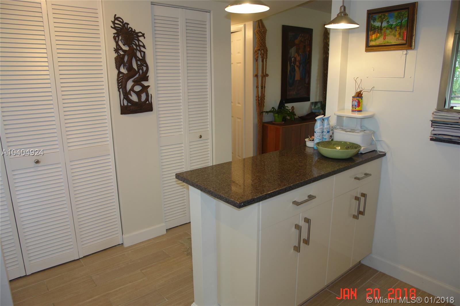 SUNRISE LAKES 96 CONDO - Residential