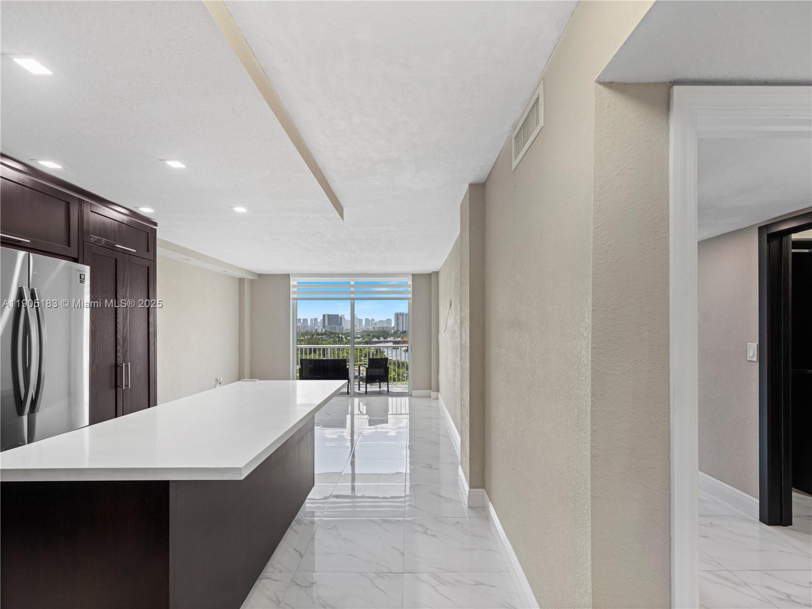 ISLA DEL MAR CONDO - Residential Lease