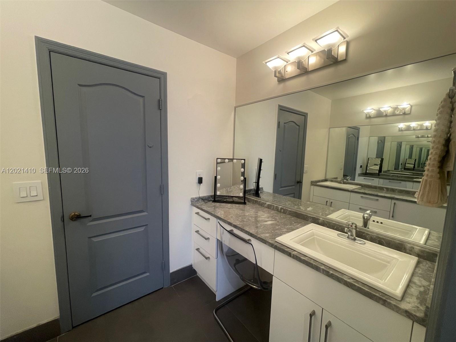 PASADENA AT CHAPEL TRAIL - Residential