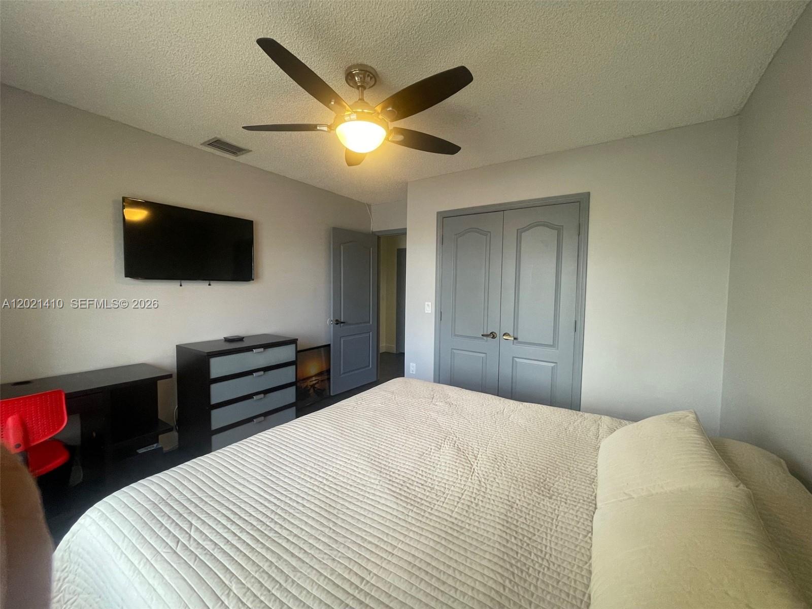 PASADENA AT CHAPEL TRAIL - Residential