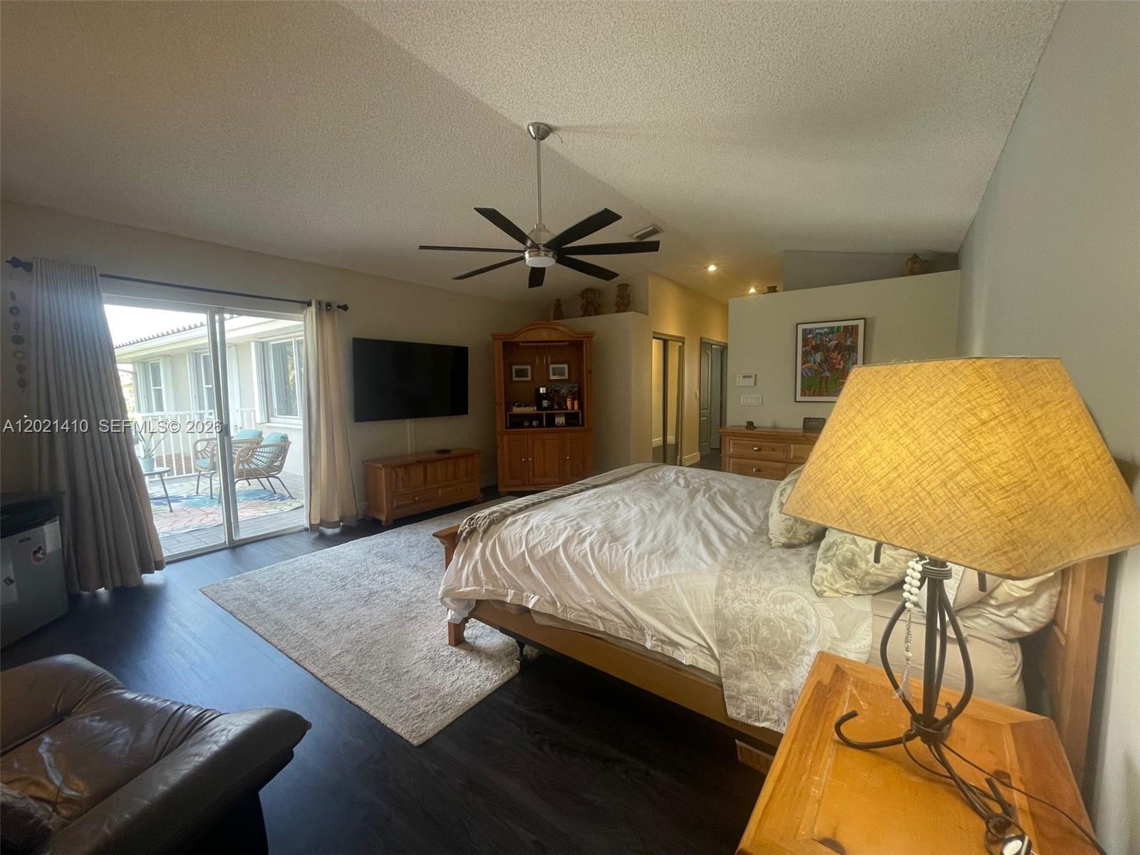 PASADENA AT CHAPEL TRAIL - Residential