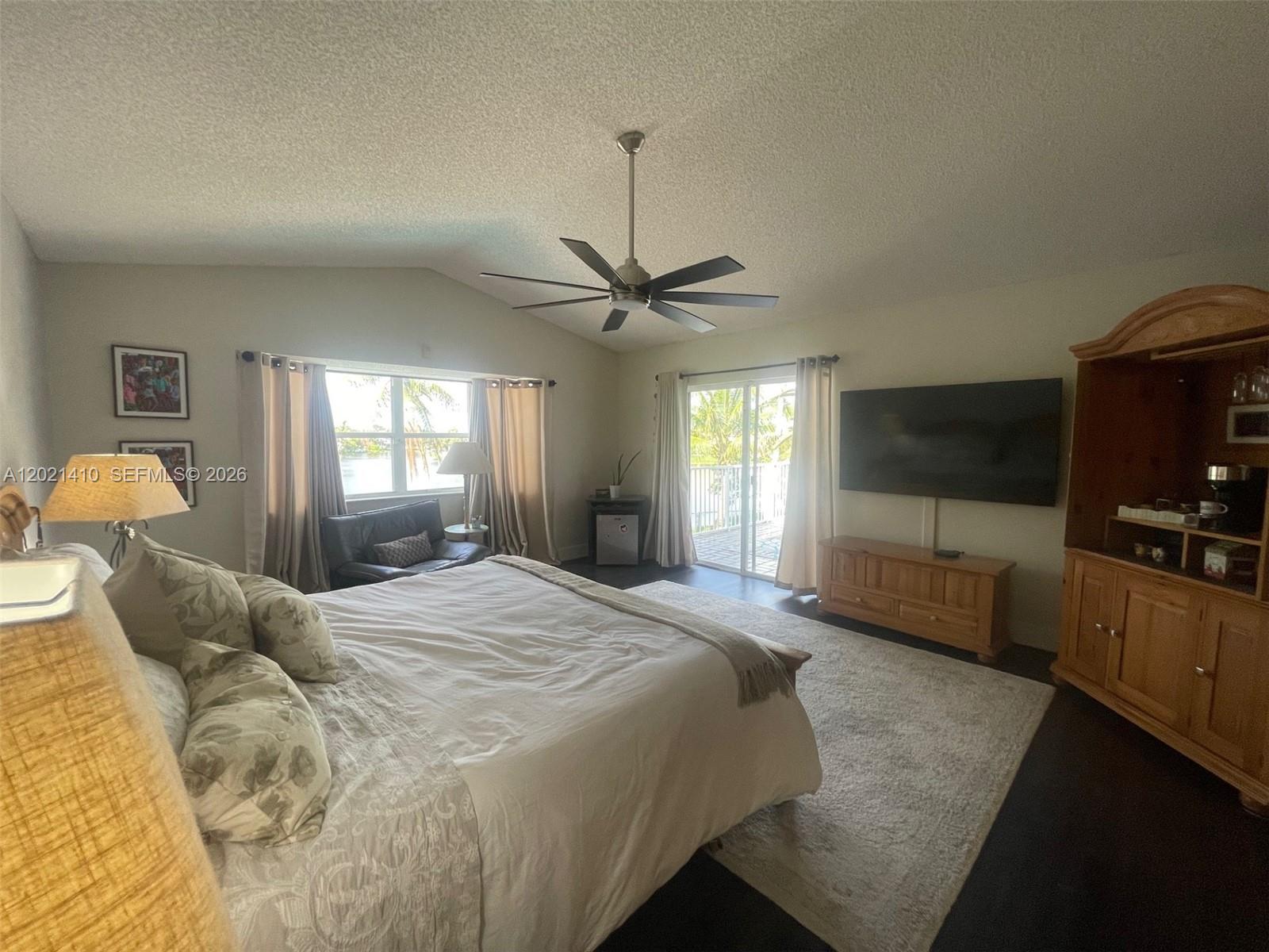 PASADENA AT CHAPEL TRAIL - Residential