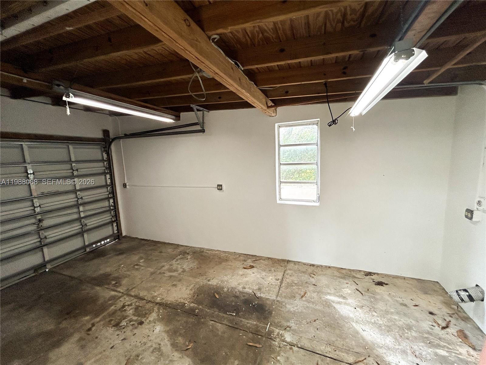 CORAL GAB SEC D REV PL - Residential Lease