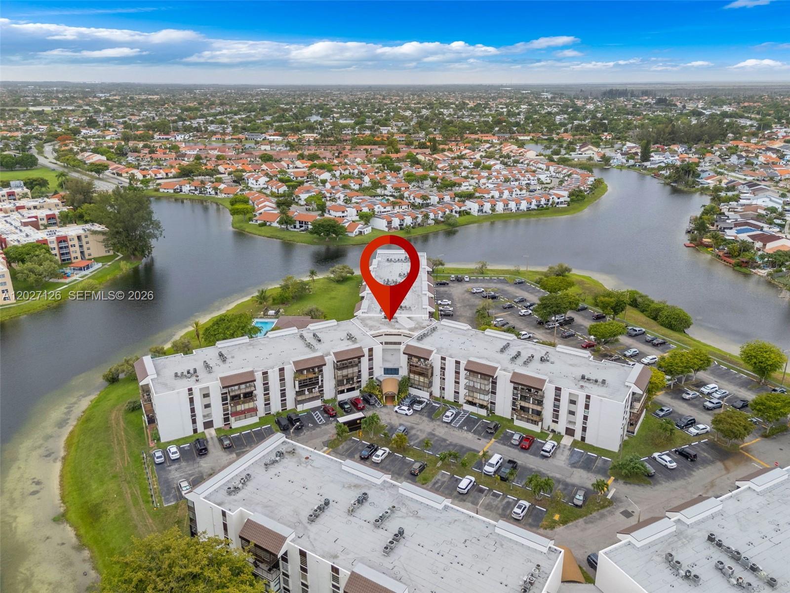PENINSULA AT INTL GARDENS - Residential