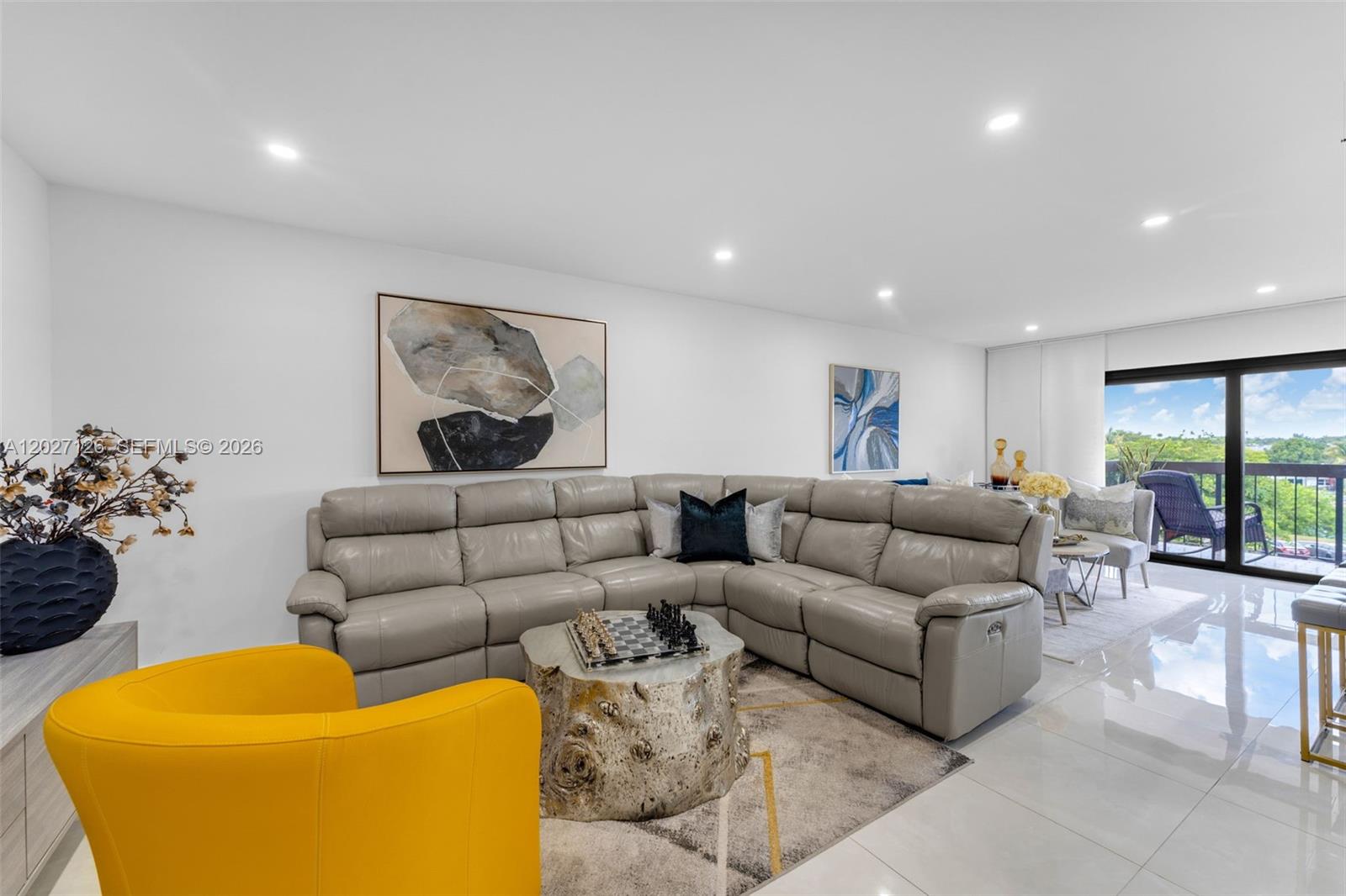 1350 SW 122nd Ave 415