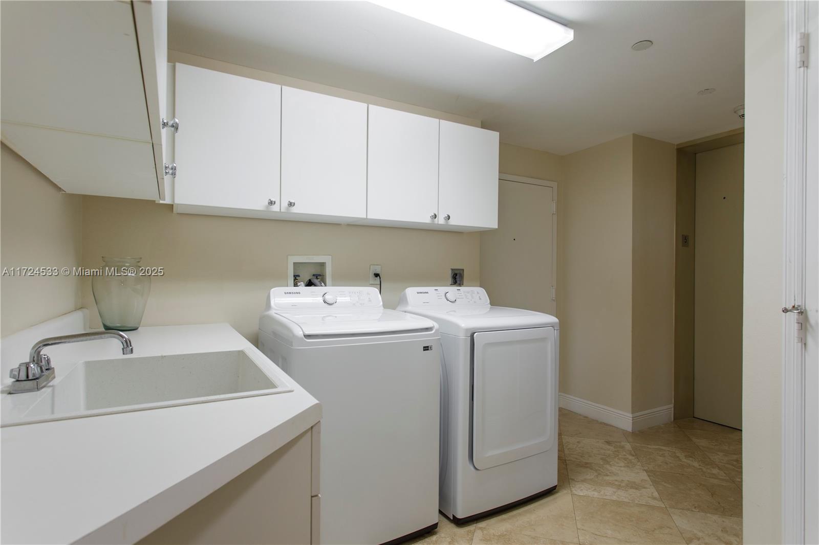 ATLANTIC III AT THE POINT - Residential