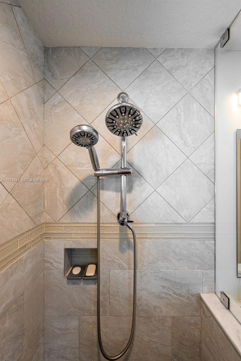 Venture III/Venture Harbou - Residential