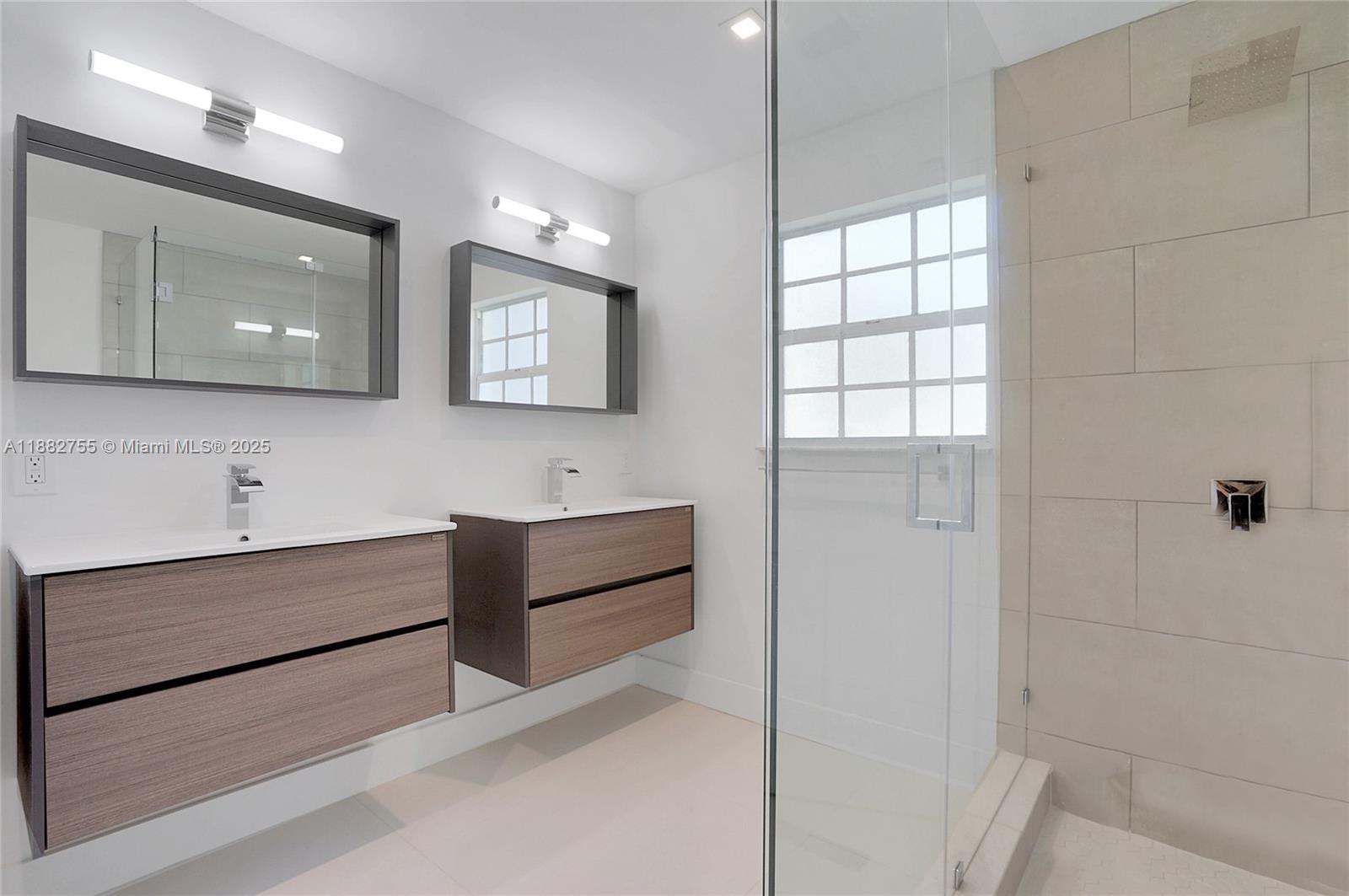 ALLISON ESTATES - Residential Lease