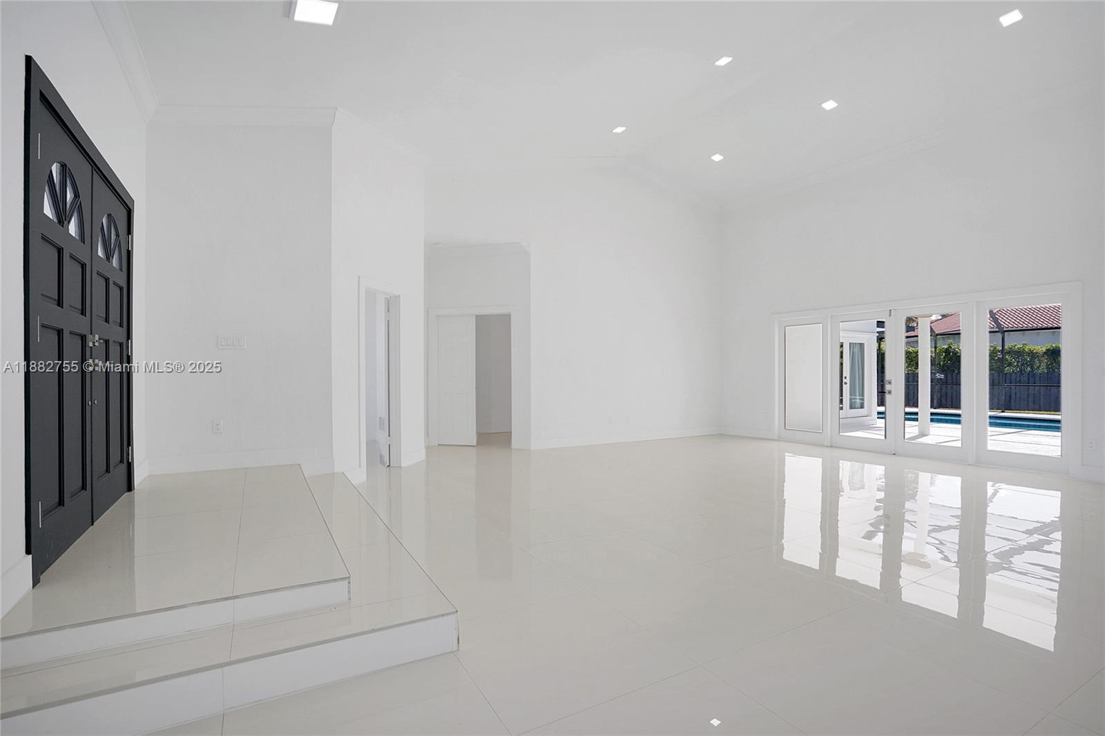 ALLISON ESTATES - Residential Lease