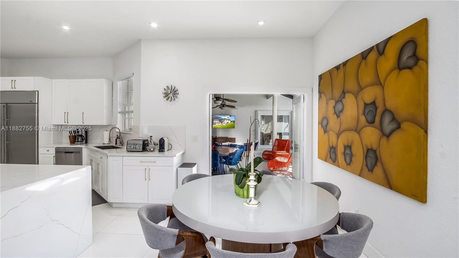 ALLISON ESTATES - Residential Lease