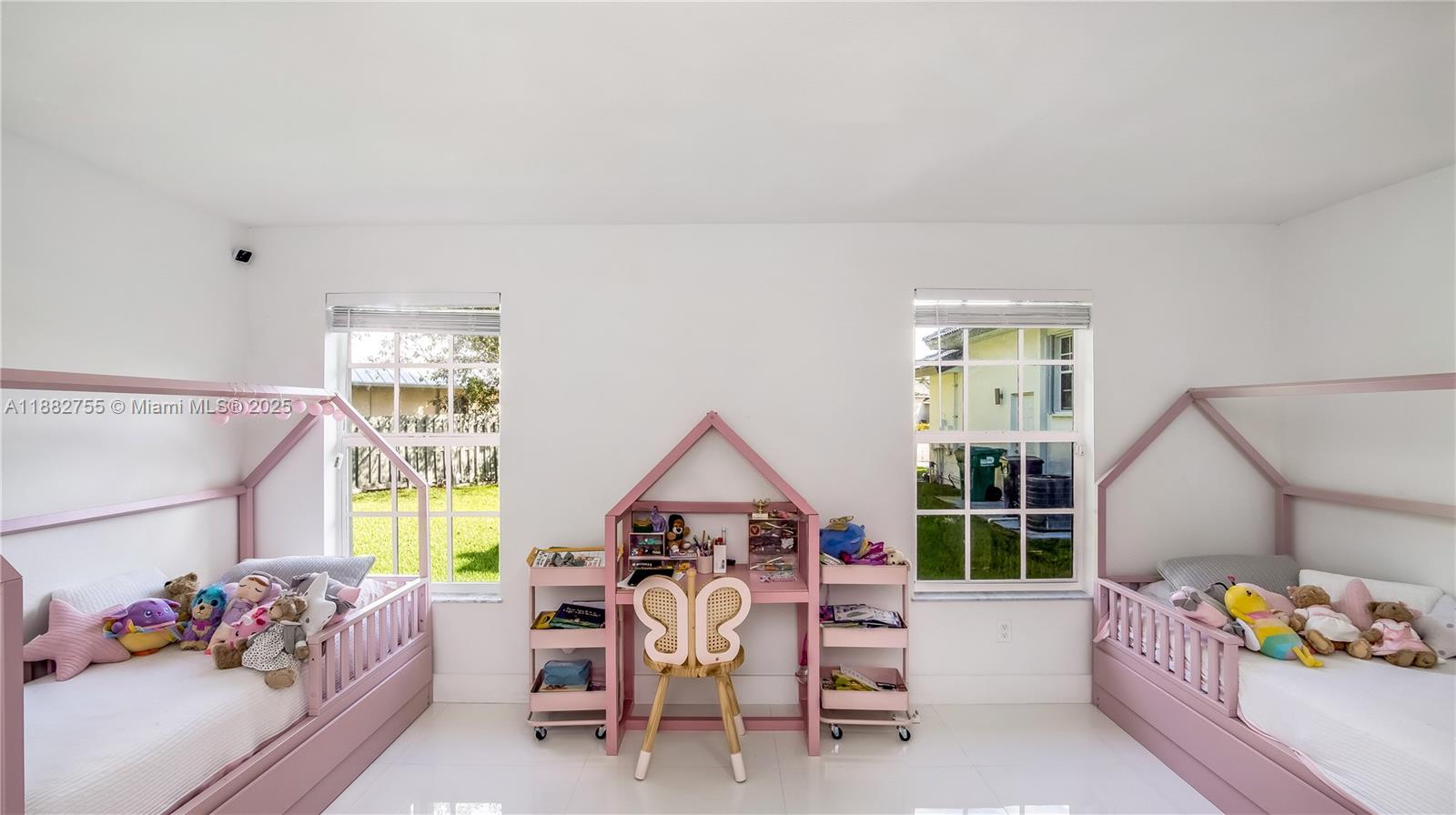 ALLISON ESTATES - Residential Lease