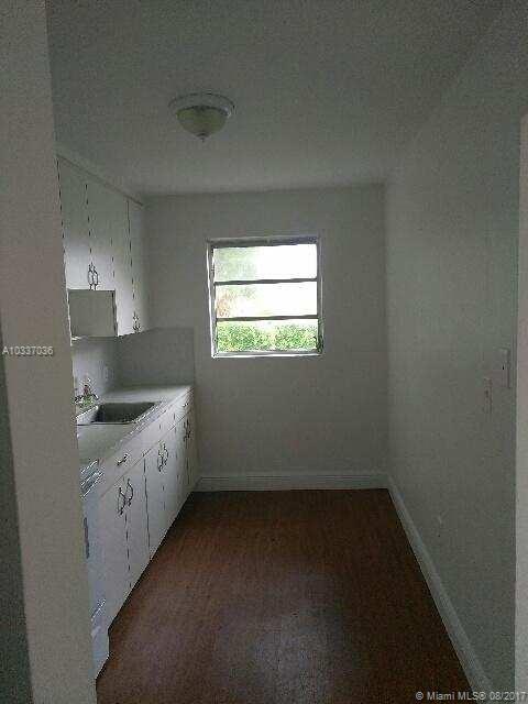 BISCAYNE BLVD PARK - Residential Lease