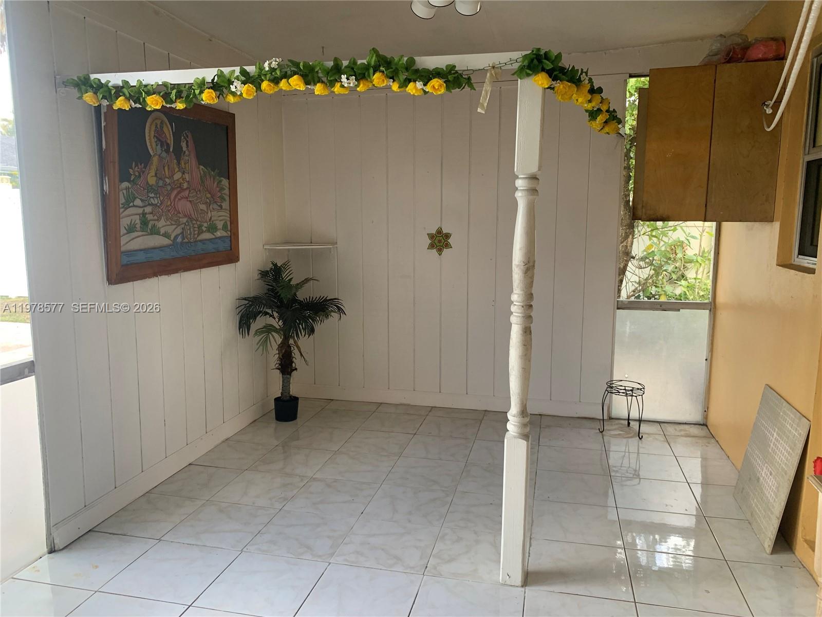 THE DELLS - Residential