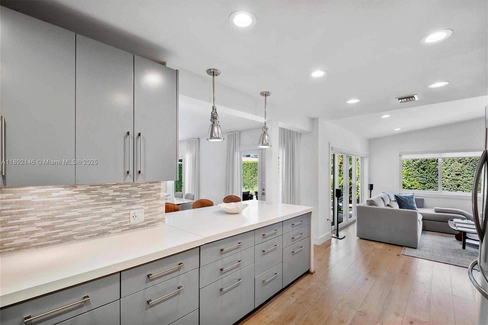 CORAL GABLES RIVIERA SEC - Residential Lease