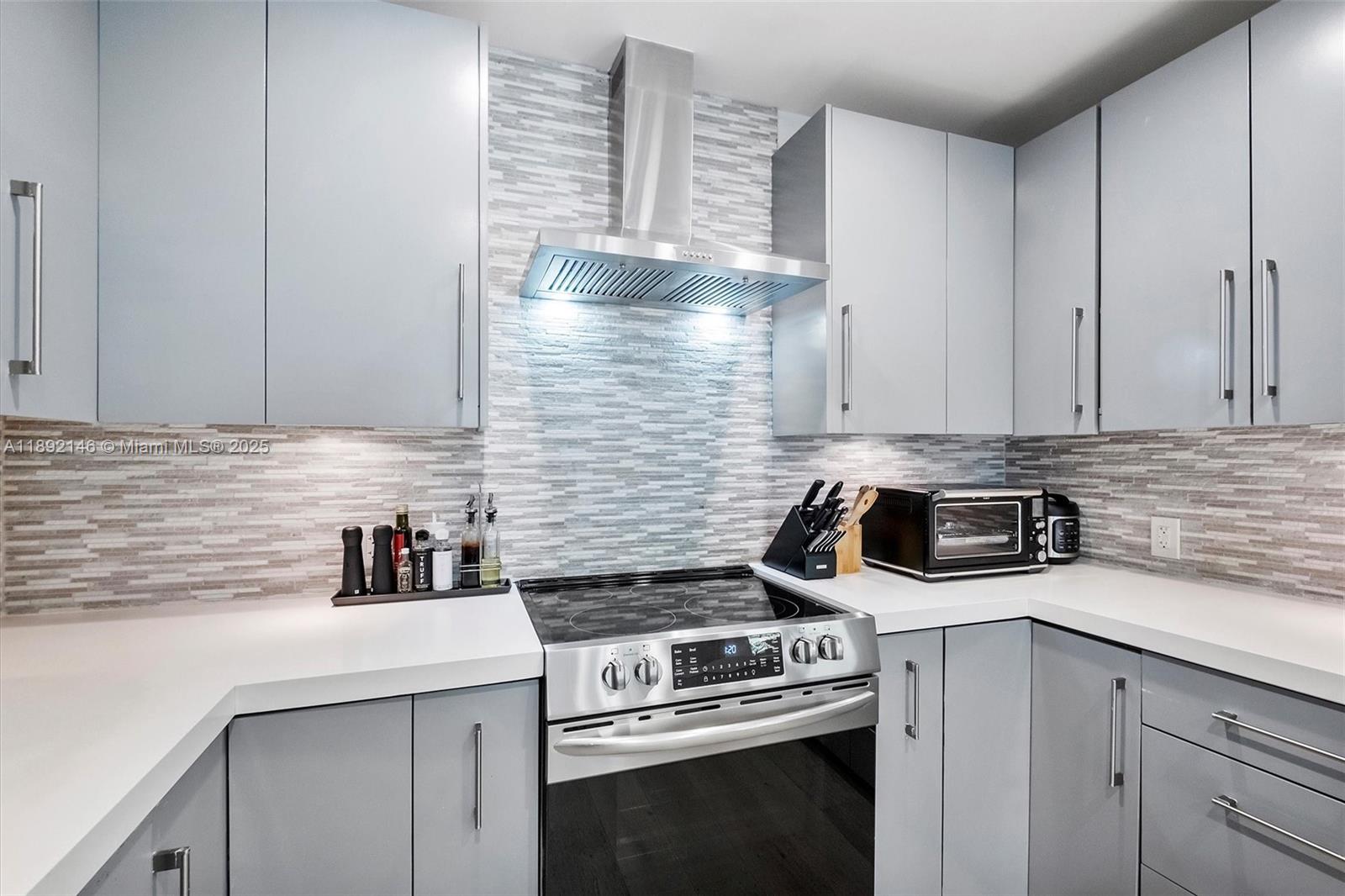 CORAL GABLES RIVIERA SEC - Residential Lease