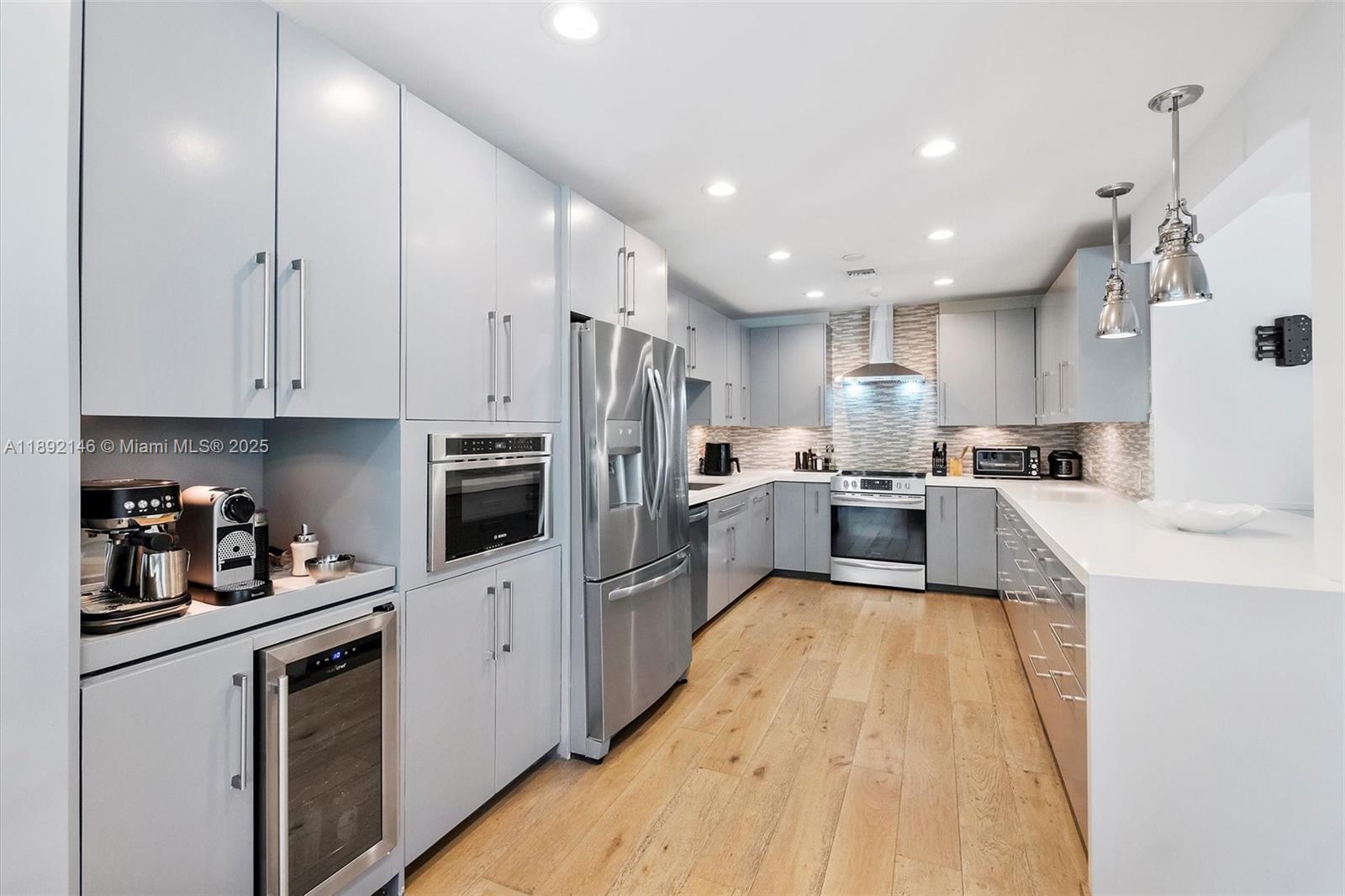 CORAL GABLES RIVIERA SEC - Residential Lease