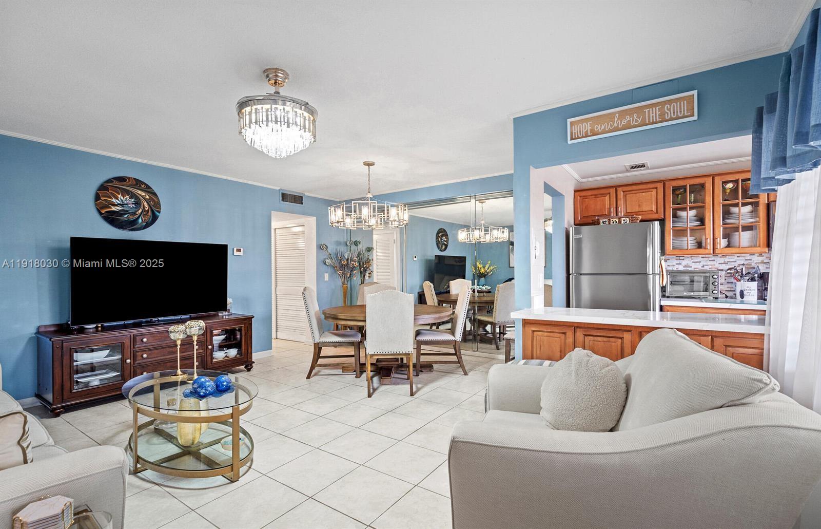 ELDORADO PLAZA WEST CONDO - Residential