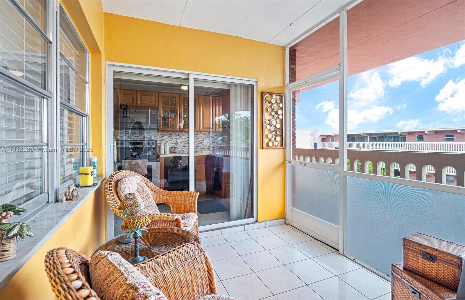 ELDORADO PLAZA WEST CONDO - Residential