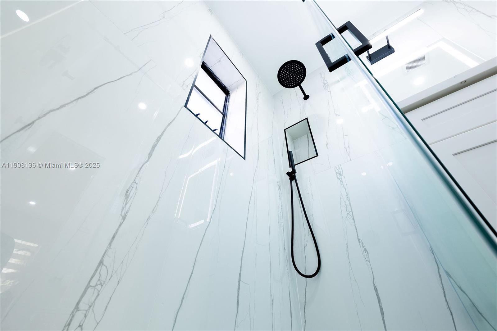 CHATEAU GARDENS CONDO - Residential