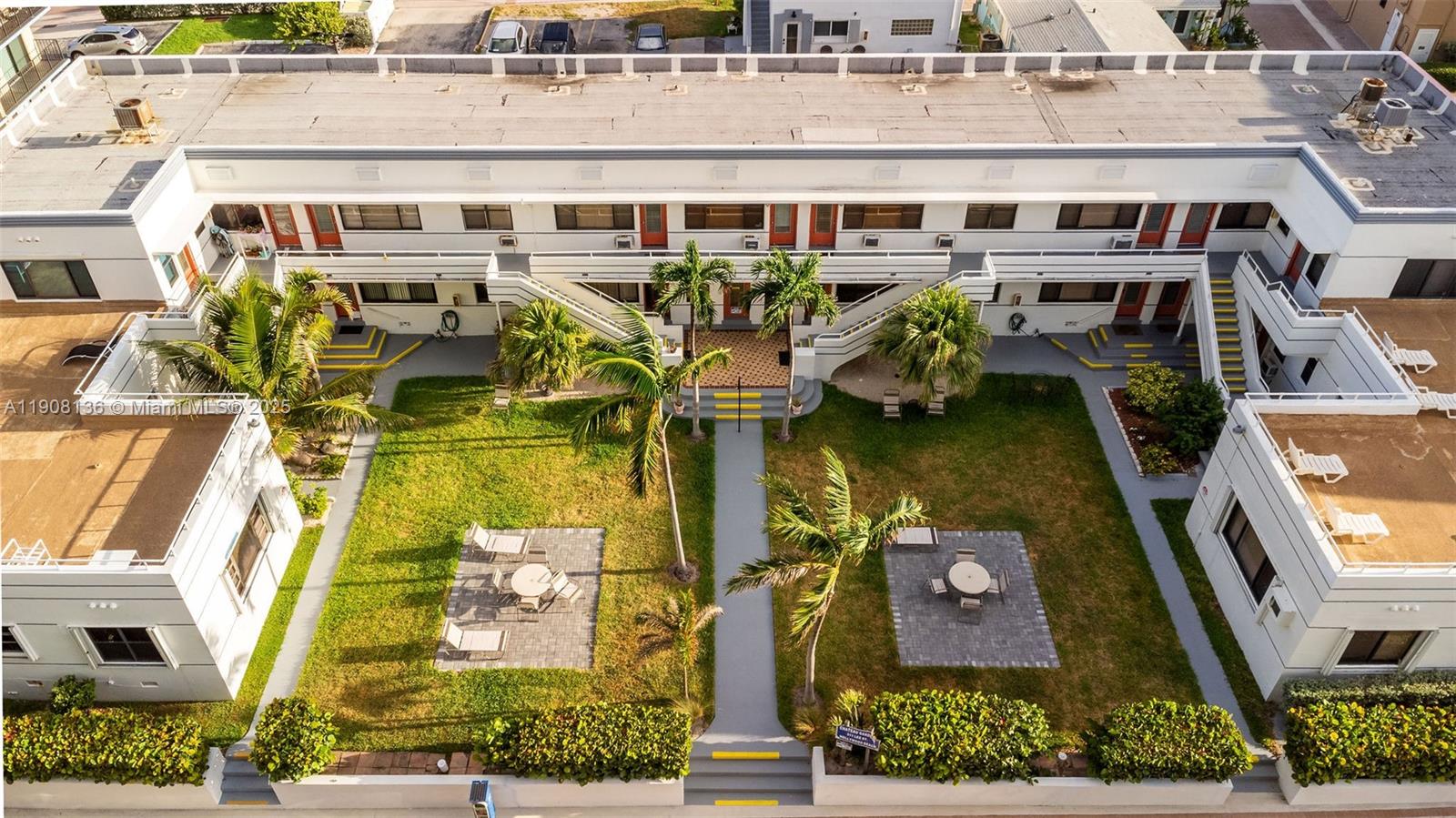 CHATEAU GARDENS CONDO - Residential