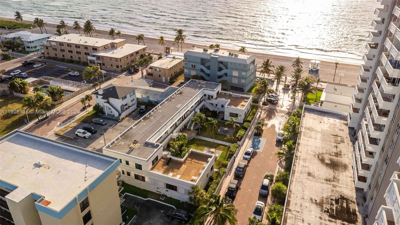 CHATEAU GARDENS CONDO - Residential