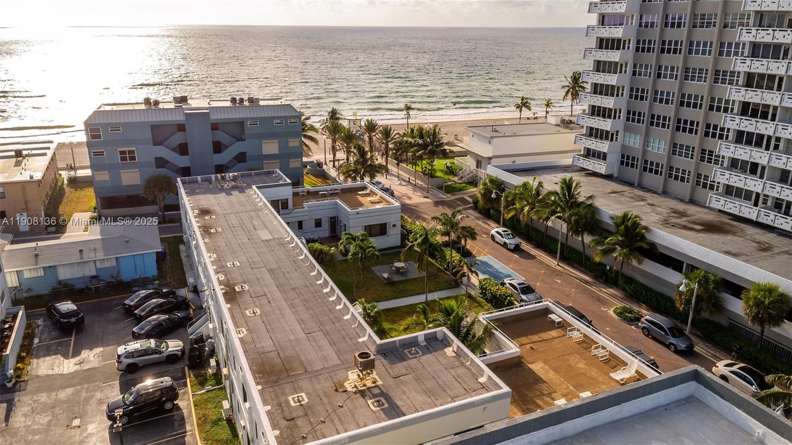 CHATEAU GARDENS CONDO - Residential