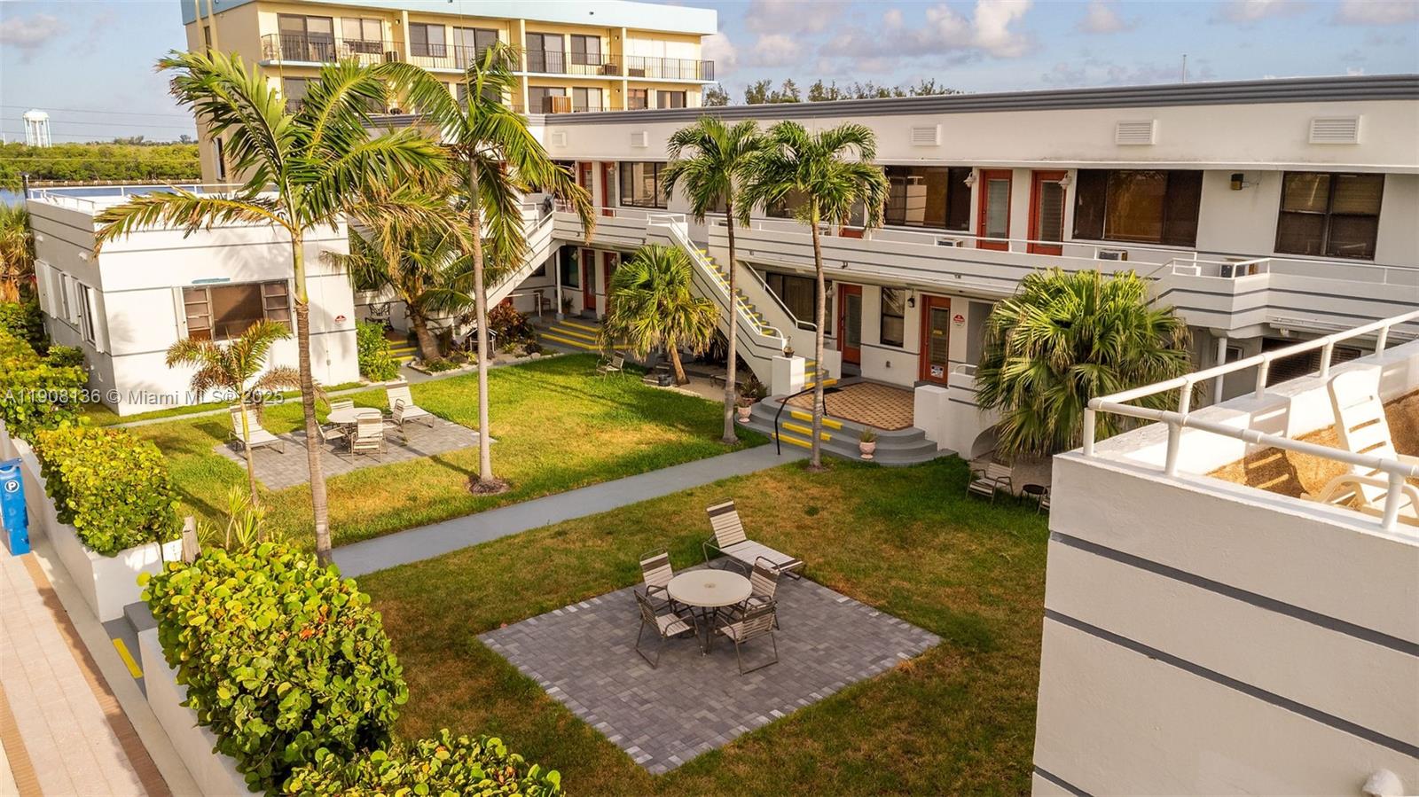 CHATEAU GARDENS CONDO - Residential