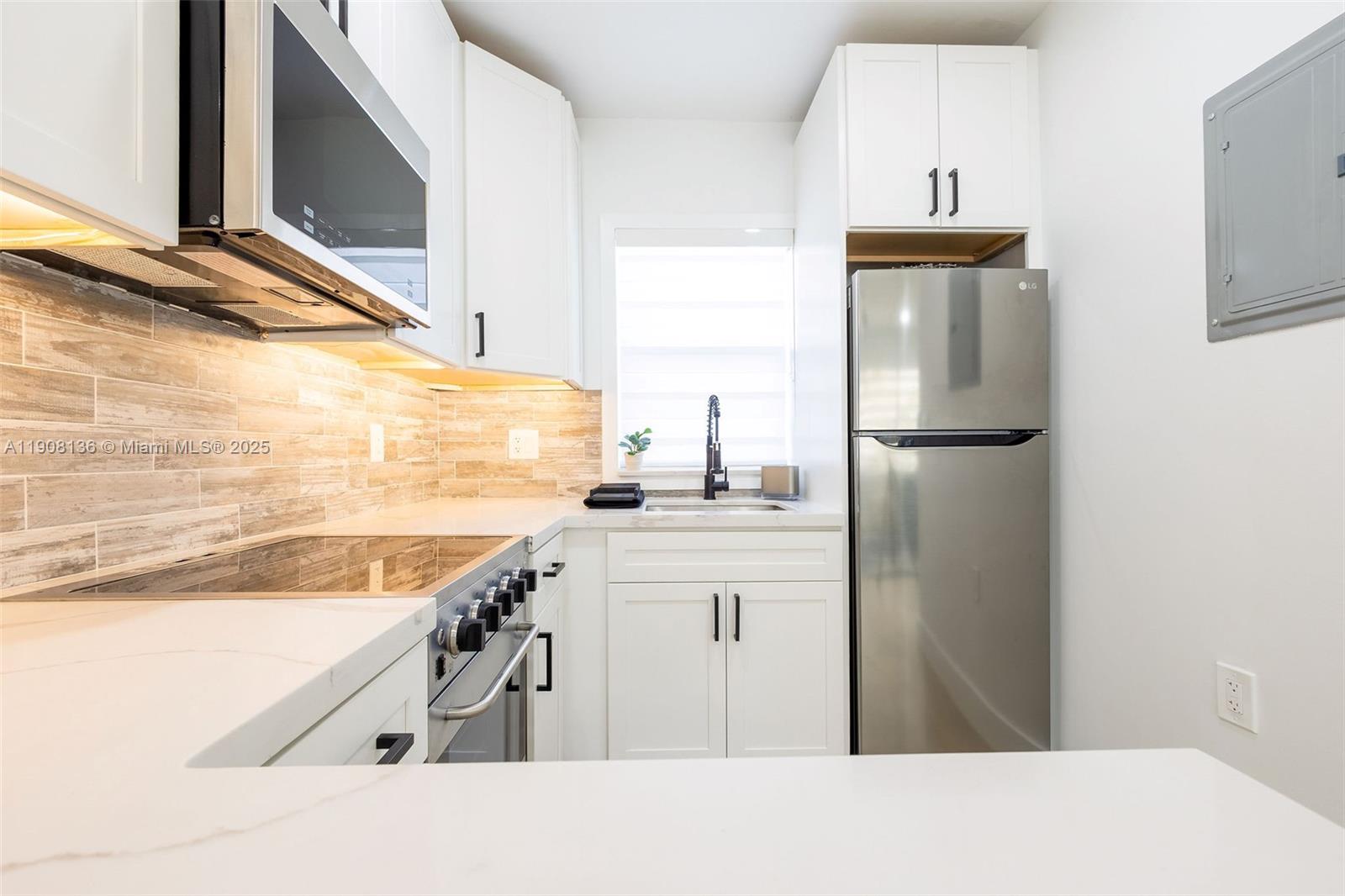 CHATEAU GARDENS CONDO - Residential