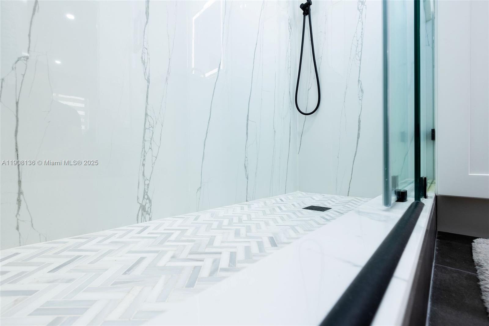 CHATEAU GARDENS CONDO - Residential