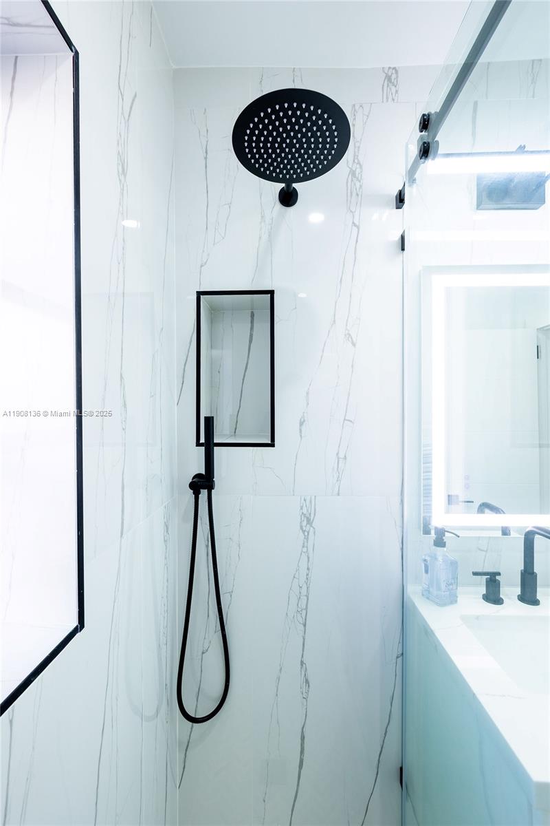 CHATEAU GARDENS CONDO - Residential