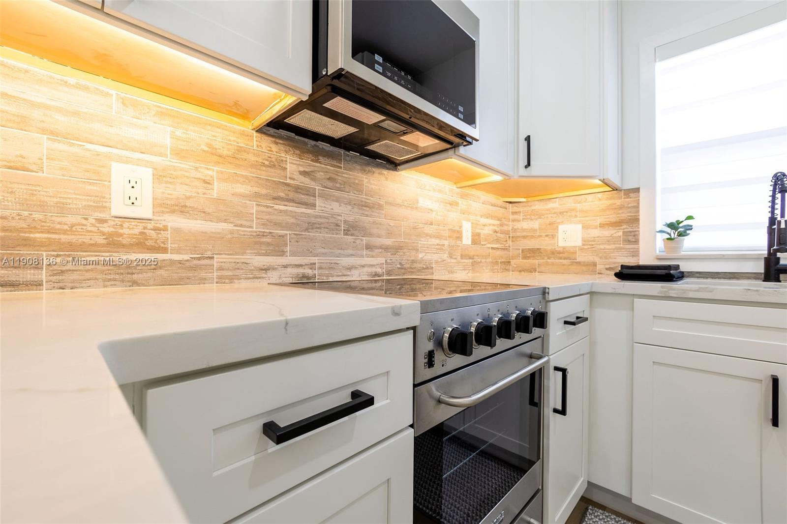 CHATEAU GARDENS CONDO - Residential