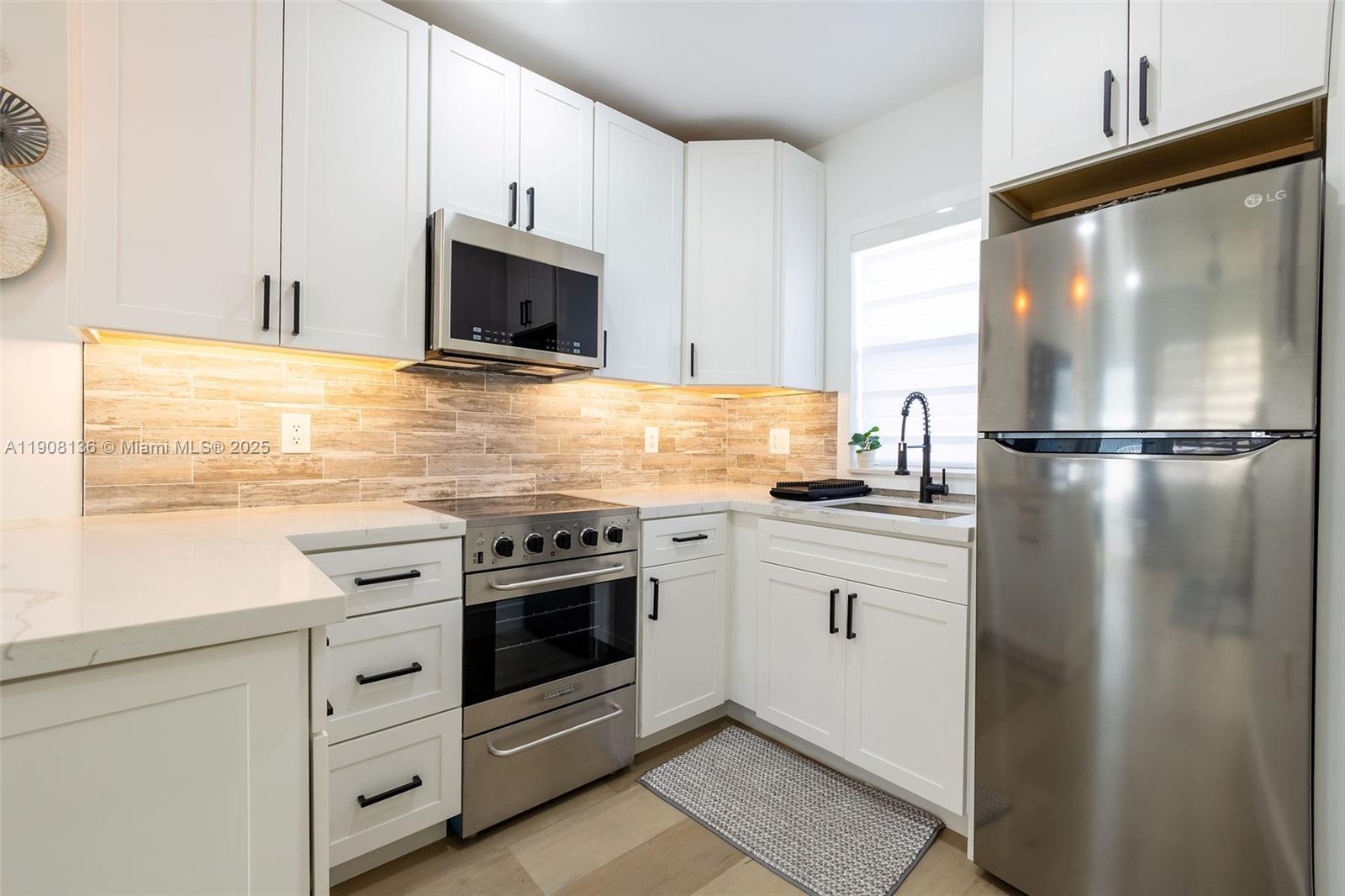 CHATEAU GARDENS CONDO - Residential