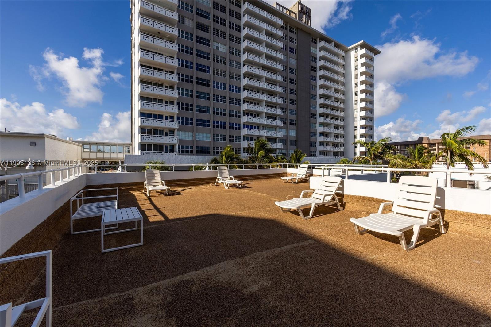 CHATEAU GARDENS CONDO - Residential