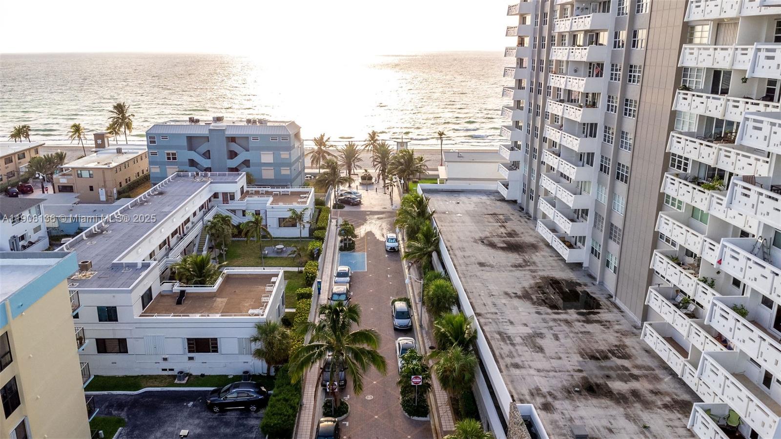 CHATEAU GARDENS CONDO - Residential