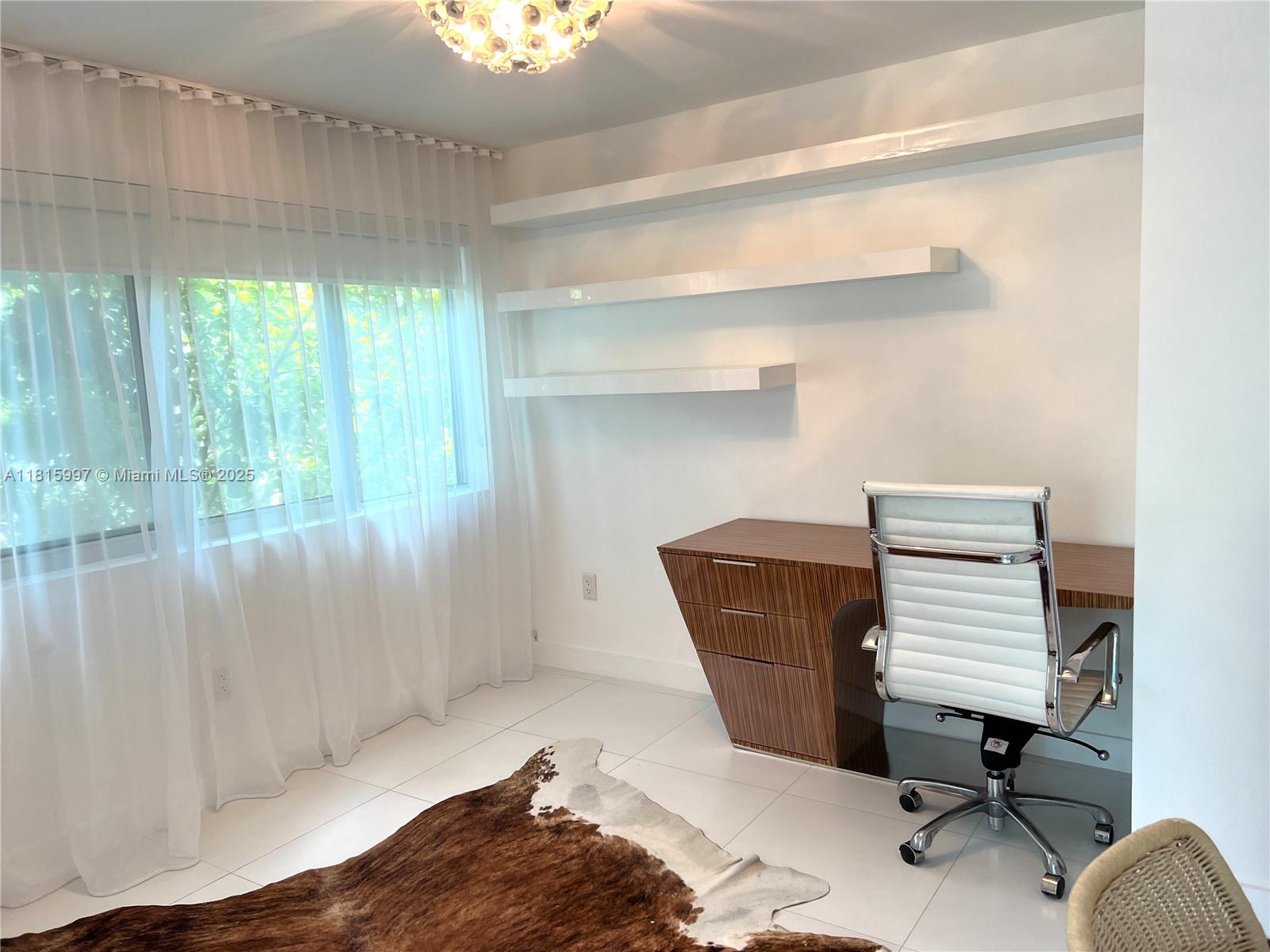 THE JEFFERSON CONDO - Residential Lease