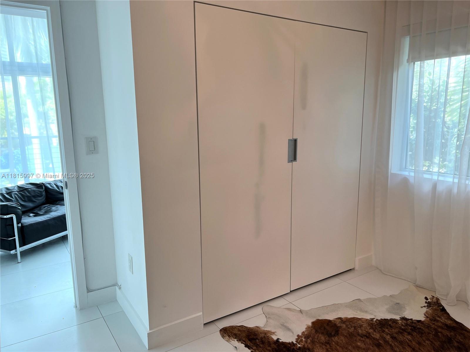 THE JEFFERSON CONDO - Residential Lease